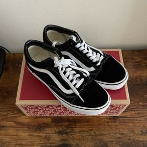 Old Skool Vans low top